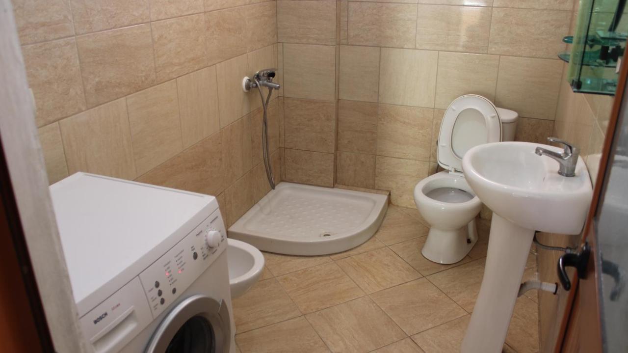 Bledi'S Comfy Apartment In New Blvd / Free Parking Tirana Extérieur photo